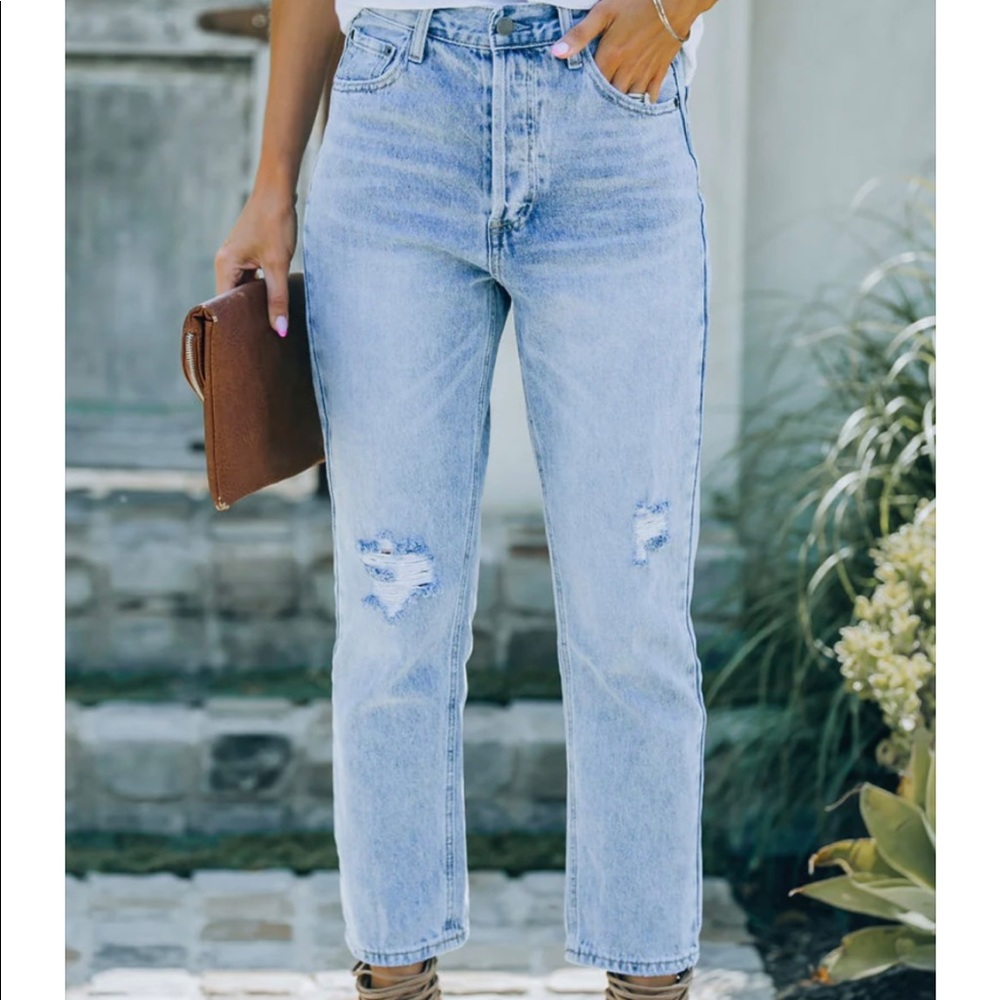 Never worn VICI mom style jeans
